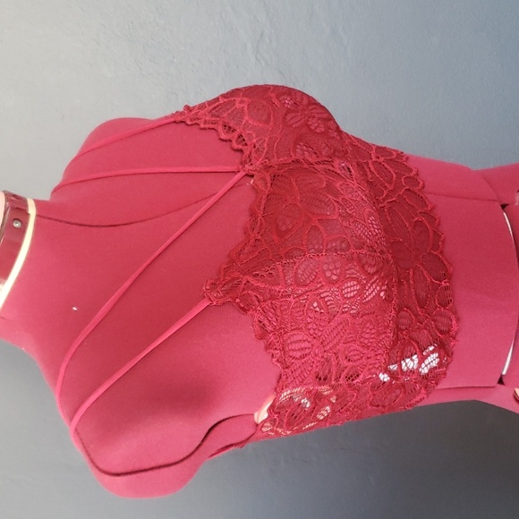 Sexy Lace Bralette - Picture 2 of 5